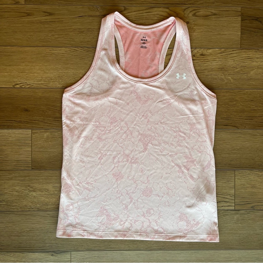 Like New Under Armour Top Light Pink Cream